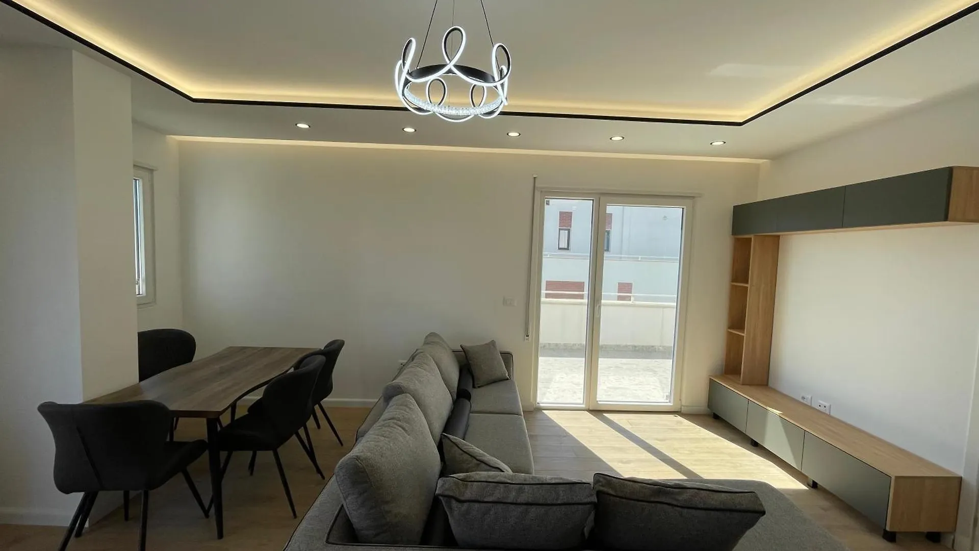 Apartment For Rent Apartament 160M Unaza E Re Tirana