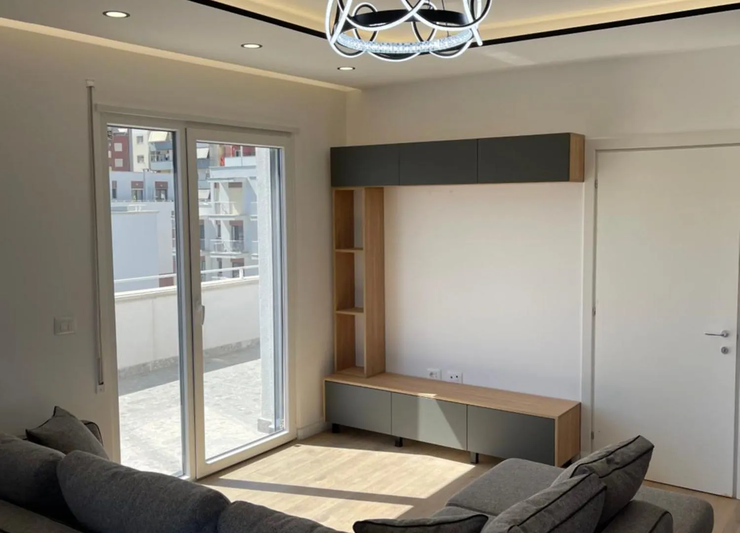 For Rent Apartament 160M Unaza E Re Tirana